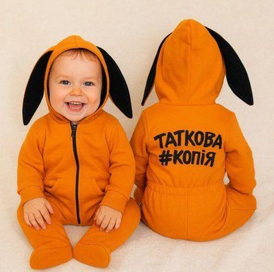 Комфортний весняний комбінезон з тринитки Таткова копія з вушками Помаранчевий Р-КОПІЯ-1007 74 фото